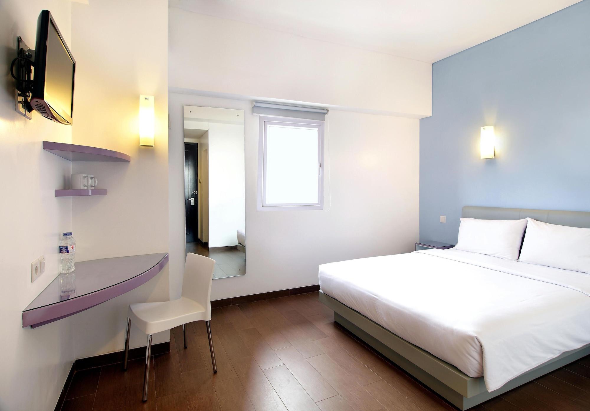 Amaris Hotel Panakkukang Makasar Zewnętrze zdjęcie