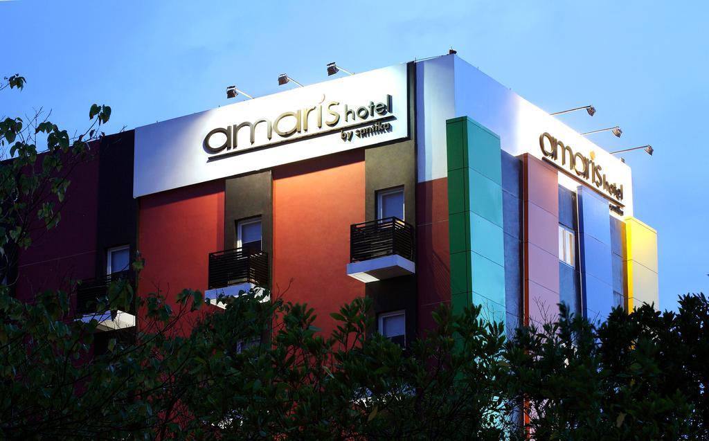 Amaris Hotel Panakkukang Makasar Zewnętrze zdjęcie